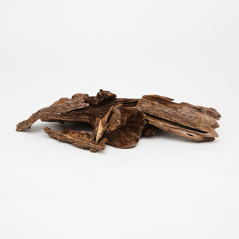 White Smoke Malaysian Sarwa premium pure oud chips