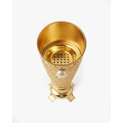 White Smoke Pearl Majesty Gold-Finish with Pearl-Style Accent – Luxurious. Ornamental. Refined